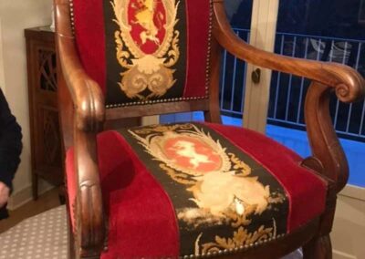 Monsieur le rempailleur canneur 92 en Hauts-de-Seine sur Neuilly-sur-Seine (92) et les alentours .. : Tapissier, tapisserie d’ameublement, canneur, cannage de chaise et rempailleur, rempaillage de chaise abîmée, remise en état de sièges anciens, fauteuil décousu