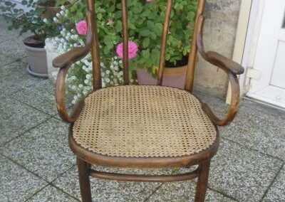 Monsieur le rempailleur canneur 92 en Hauts-de-Seine sur Neuilly-sur-Seine (92) et les alentours .. : Tapissier, tapisserie d’ameublement, canneur, cannage de chaise et rempailleur, rempaillage de chaise abîmée, remise en état de sièges anciens, fauteuil décousu